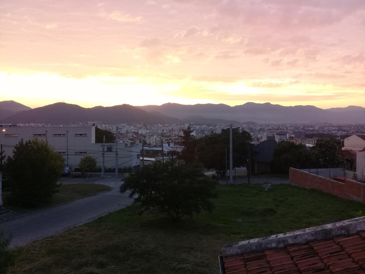 Hostal La Posada De Gervasio Сальта Экстерьер фото